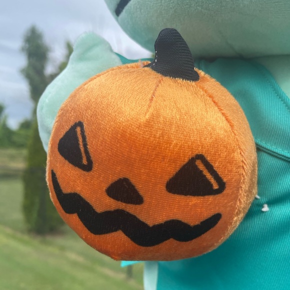 NWT! Halloween HELLO KITTY FRANKENSTEIN Greeter - Picture 11 of 16